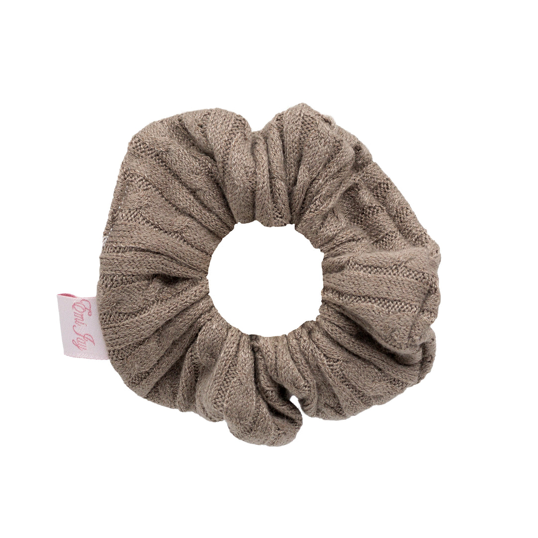 Cozy Scrunchie in Cookie Crumbs Knit