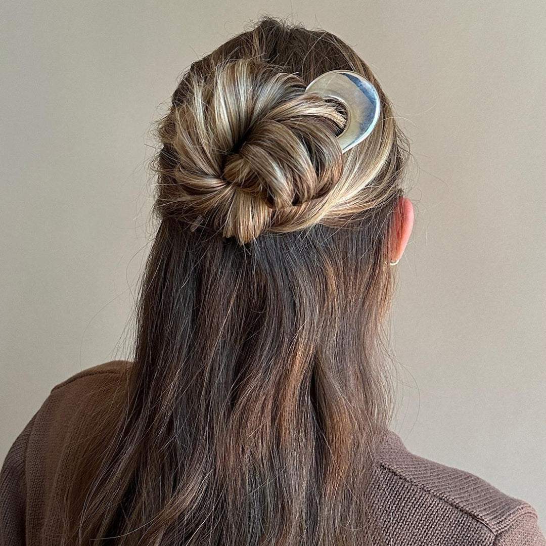Closeup of model wearing Hair Pin in Tiara in hair.