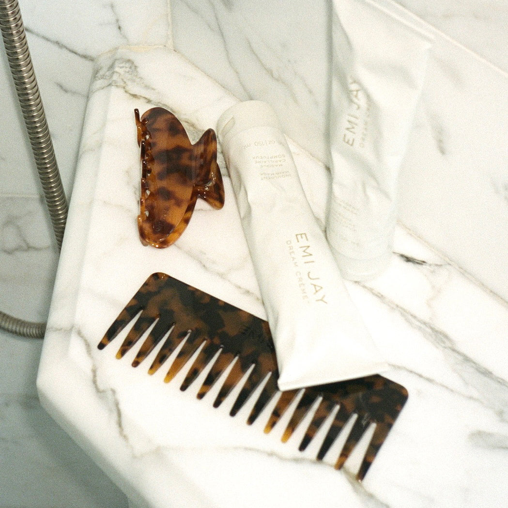 Detangling Comb in Tortoise with big effing clip and Dream Crème