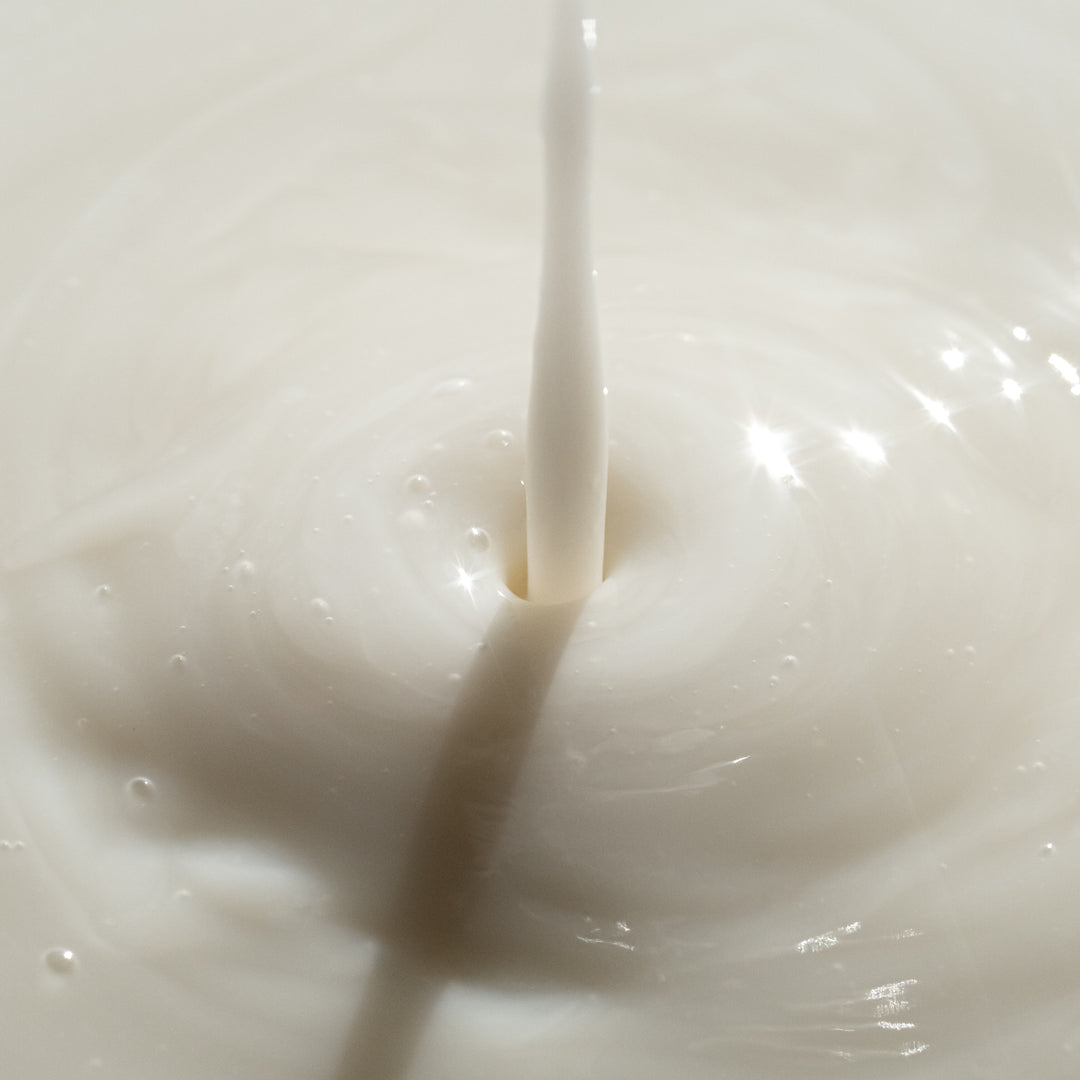aura hair milk closeup of texture