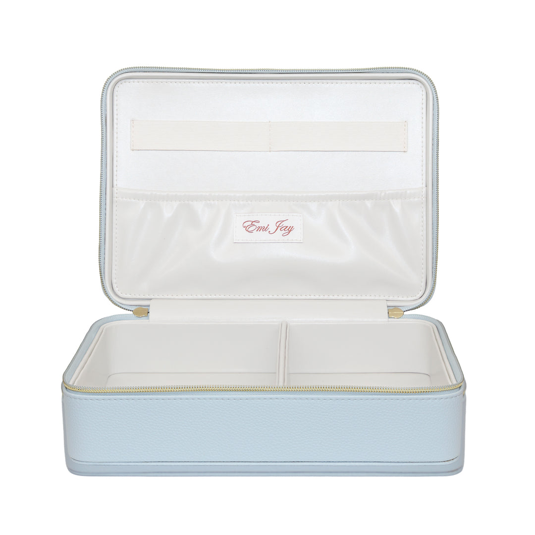 On The Way Vanity Case in Dream Cloud Blue open
