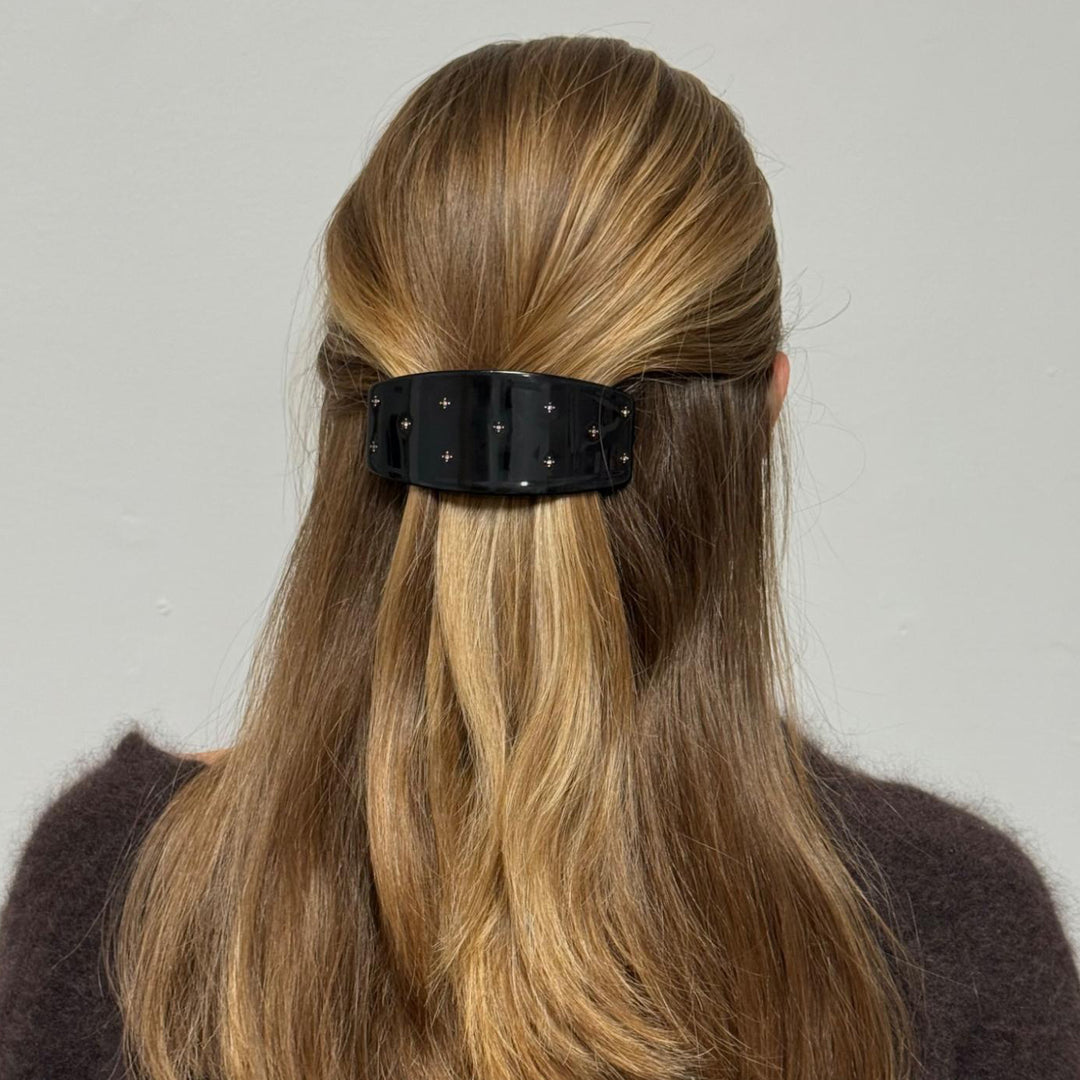 model wearing Ponytail Barrette in Midnight Magic