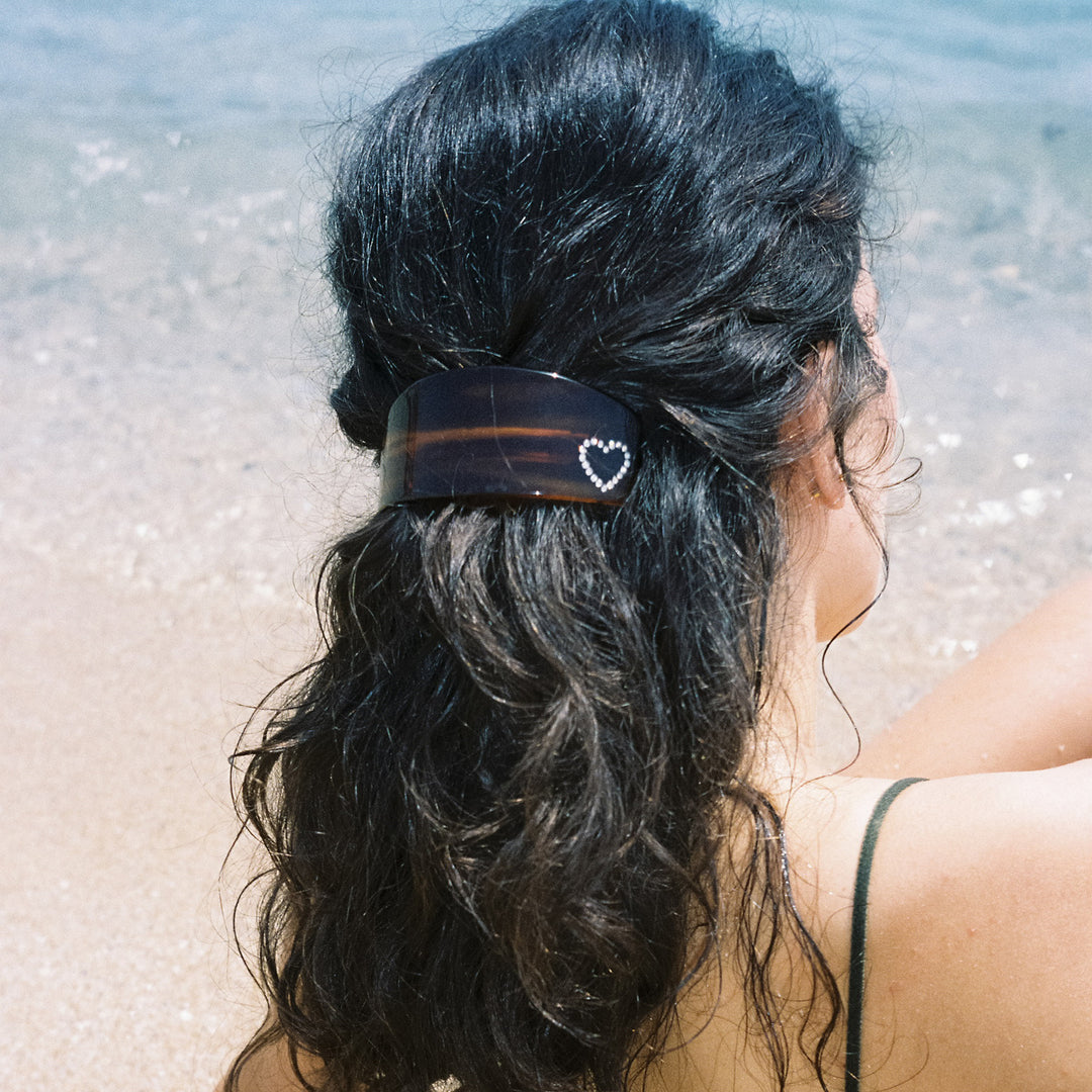 model wearing Ponytail Barrette in Tortoise Heart