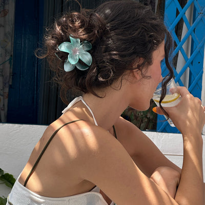 model wearing Super Bloom Clip in Mint Pearl
