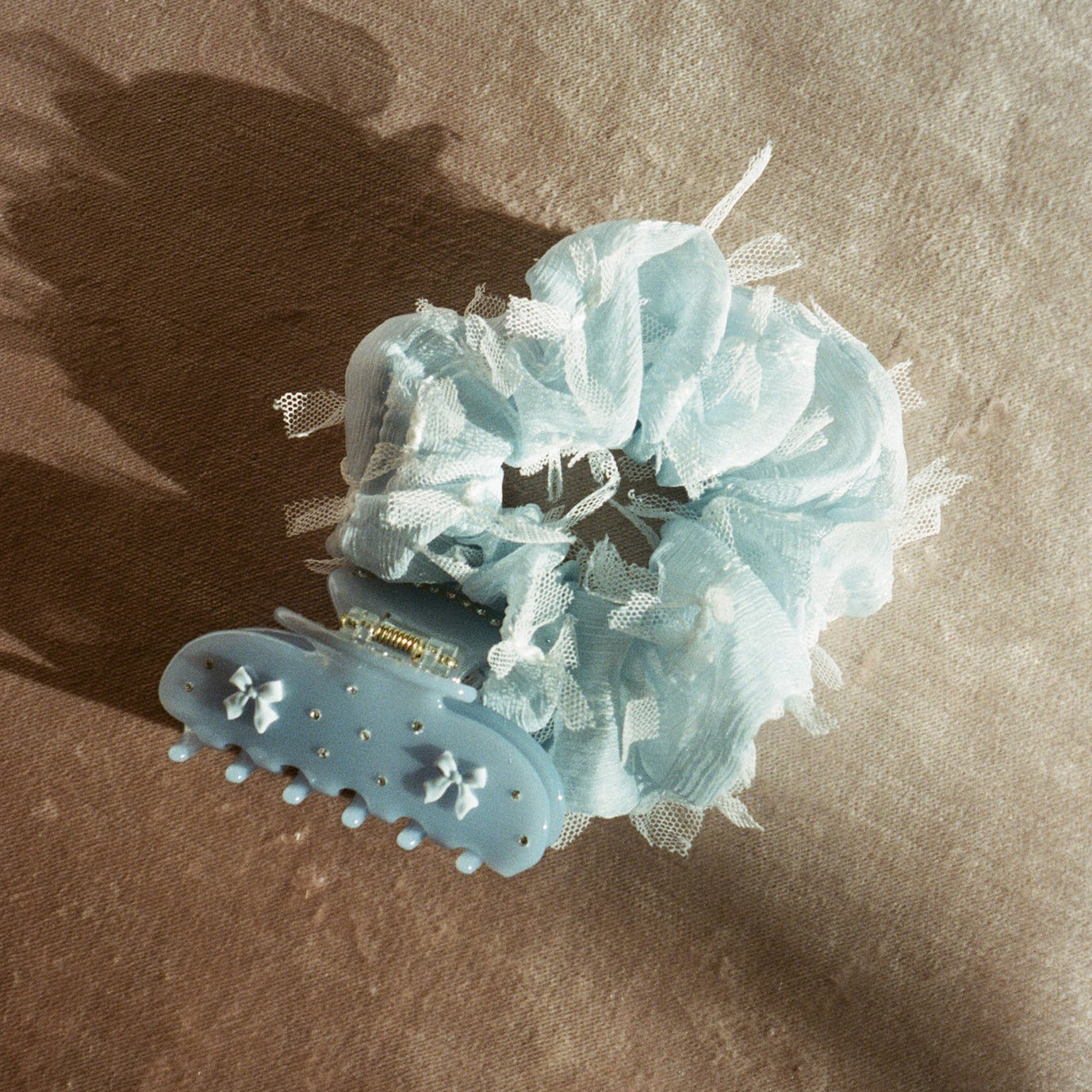 Sweetheart Clip in Blue Ribbon with scrunchie
