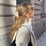 matilda djerf wearing Sweetheart Clip in Cherry Pie